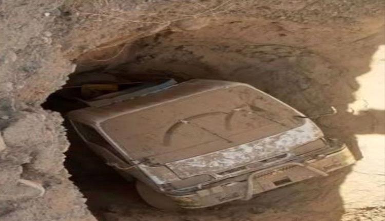 سقوط ناقلة مياه في بئر بعمران والسائق ينجو من الحادث بأعجوبة