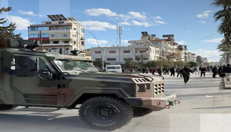 السلطات السورية تفرض حظر تجول ليلي في مدينة اللاذقية عقب أعمال عنف طائفية