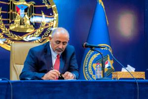 الزُبيدي يوضح شكل الدولة الجنوبية القادمة ويؤكد مصيرية المرحلة الحالية ويثمن احترام التحالف لارادة الشعوب