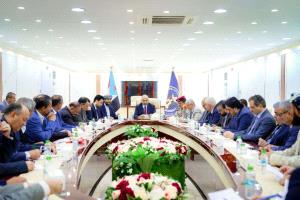 خلال اجتماع هام حضره المحرمي.. الزُبيدي يعلن مسمى دولة الجنوب القادمة ويوجه دعوة للشعب