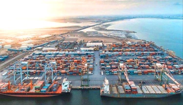 النقل اليمني ترفض التعامل مع قرار مكافحة الإرهاب بشأن الحصول على إقرار مسبق للبضائع 