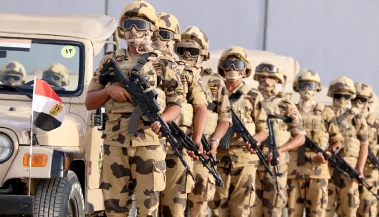 صحيفة سعودية بارزة توجه سؤال: لماذا لا تتدخل مصر عسكرياً في اليمن؟