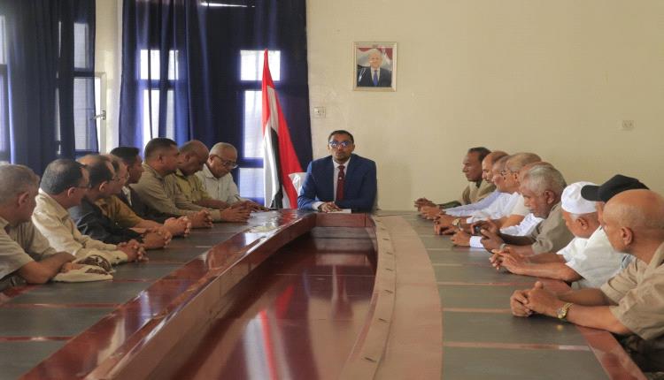 اجتماع بالحديدة يعلن تأييد فيتح طريق حيس - الجراحي