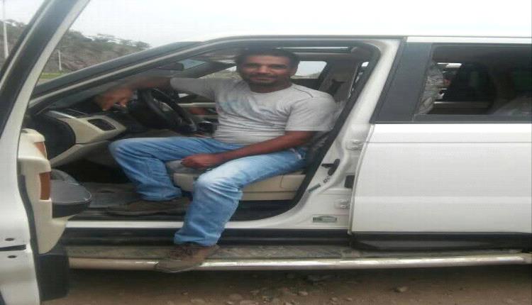 اتهام بـ"العار".. الحوثيون يعتدون بوحشية على مواطن أمام زوجته و يختطفونه للسجن وهو ينزف