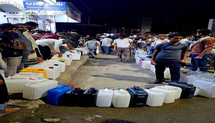 فضيحة مياه تعز: مدير المؤسسة يتهم محطات التحلية بافتعال الأزمة والتحايل على الدعم الحكومي
