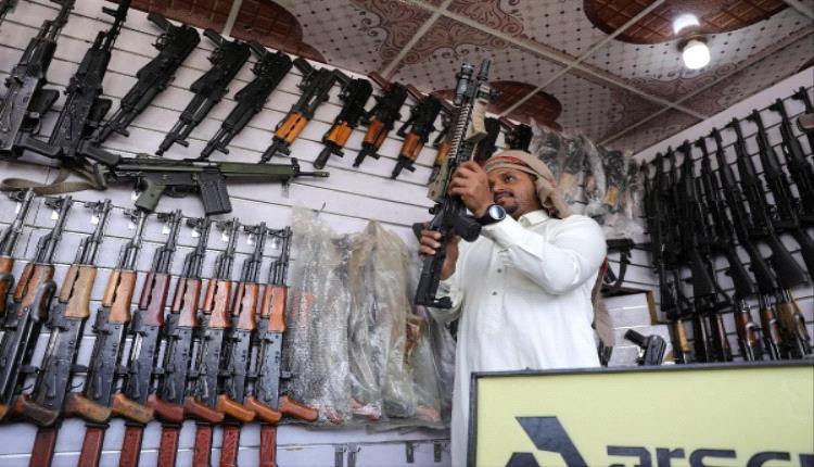 تجار حوثيين يستخدمون هذه التطبيقات لبيع الأسلحة الأمريكية