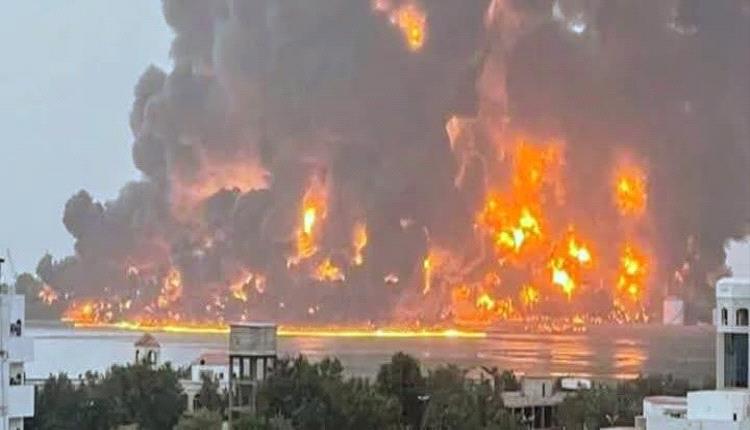 غارات إسرائيلية عنيفة تستهدف مواقع للحوثيين بالحديدة