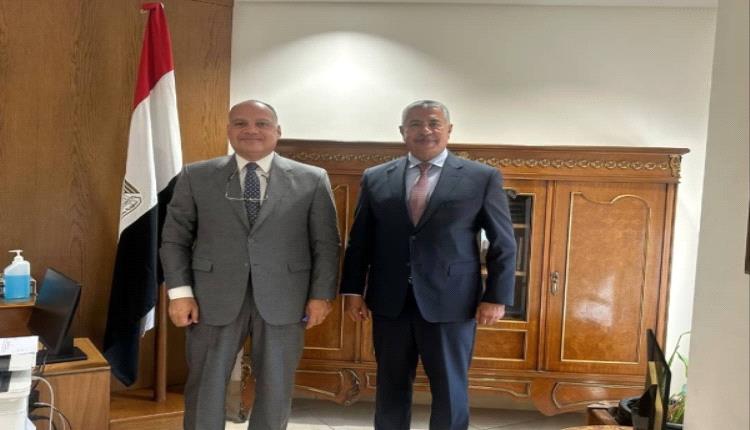 تحرك رسمي لتسهيل الإجراءات الأمنية والإفراج عن سجناء يمنيين في مصر وحل قضية العملة الأجنبية