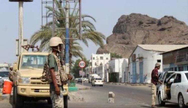 أمن عدن يُفكك خلية حوثية تعمل على تجنيد الشباب والتجسس لصالح الحوثيين