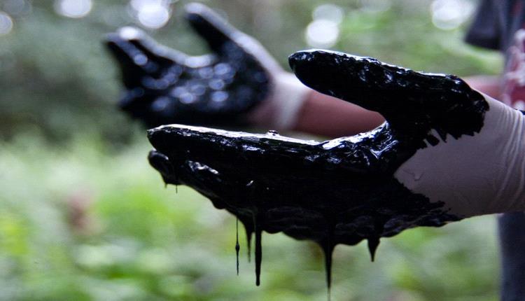 انهيار الحوكمة و"فساد ممنهج" في قطاع النفط.. والاتحاد المدني يدعو لتحقيق فوري ومحاسبة شاملة