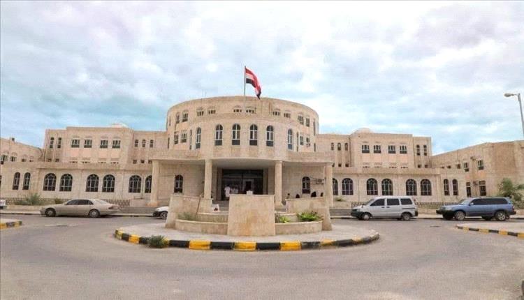 سلطة المهرة تصدر بيان هام بشأن قضية الزايدي.. وتؤكد: ملاحقة المتورطين بكمين الغيضة مستمرة