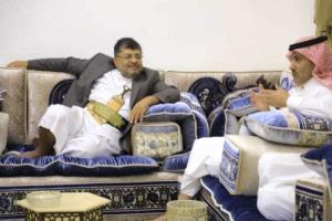 صحفي يكشف سر توقف الدعم السعودي للحكومة.. اتفاق سري بين الرياض والحوثي يربك المشهد اليمني