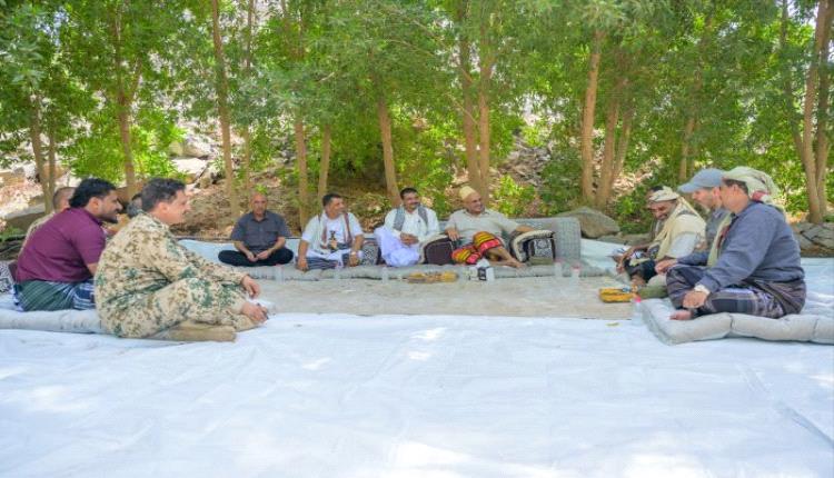 صالح يهنئ المقاتلين ويطمئن على المواطنين.. عيد الأضحى في الميادين ومواقع التنمية
