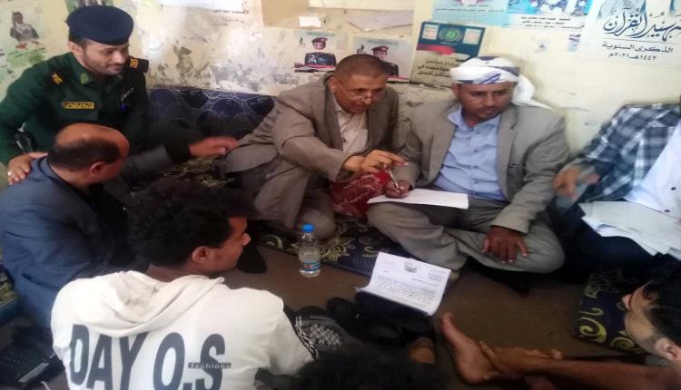 الحوثي يجبر السجناء على مقايضة الدم بالحرية.. تفاصيل صادمة