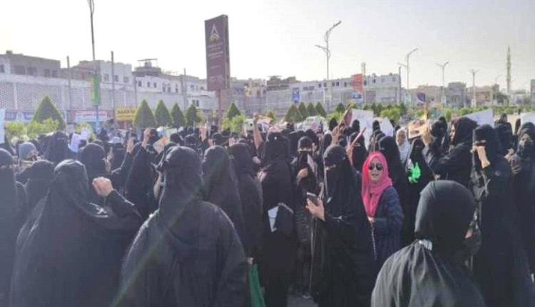 السقلدي يدعو لتظاهرات حاشدة أمام معاشيق ويطالب بإرغام مجلس العليمي على هذا الأمر