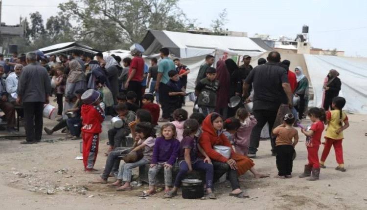 مقتل 60 شخص قرب مركز للمساعدات في غزة