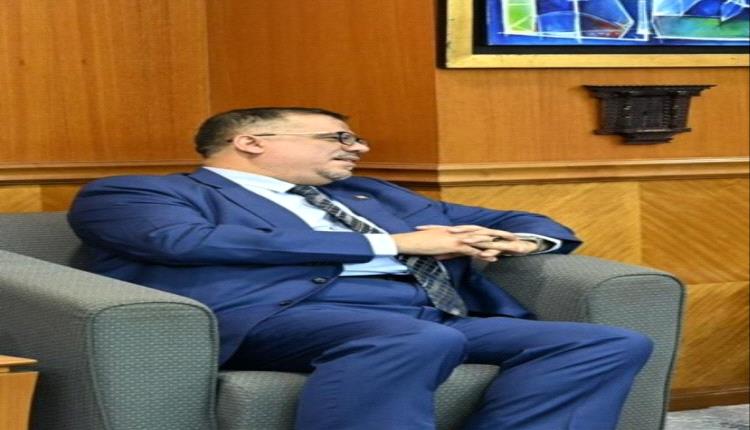 فضيحة دبلوماسية.. السفير باحميد يُتهم بتحويل السفارة اليمنية إلى "محمية حزبية" باسم الإصلاح