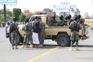 ارتباك في صنعاء والحوثيون يرفعون الراية البيضاء.. دعوات حوثية مفاجئة للسلام خوفاً من القادم