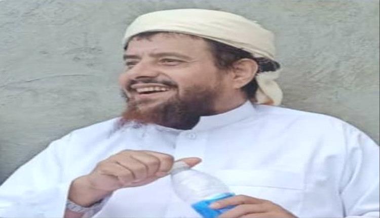 الحوثي يمنع الأهالي جنوب صنعاء من إقامة صلاة التراويح ويختطف إمام المسجد