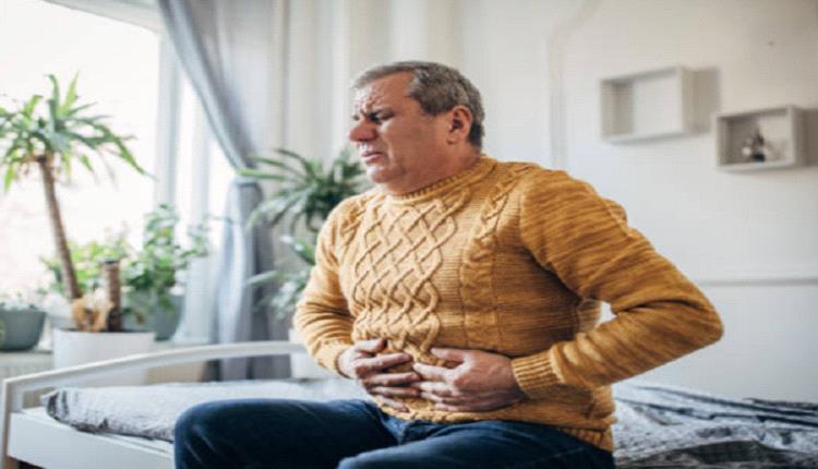 نصائح غذائية مهمة لكبار السن لتجنب عسر الهضم في رمضان