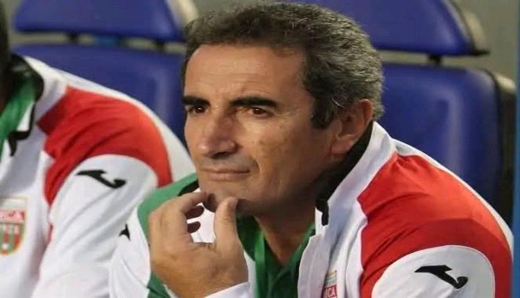 وفاة أسطورة الكرة الجزائرية جمال مناد
