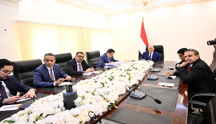 مجلس القيادة يجتمع بلجنة ادارة الازمات
