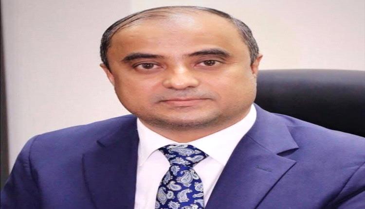 هل ينهي لعنة الحكومات السابقة؟ بن بريك أمام كابوس اقتصادي وسياسي: تركة فاشلة عملة ميتة