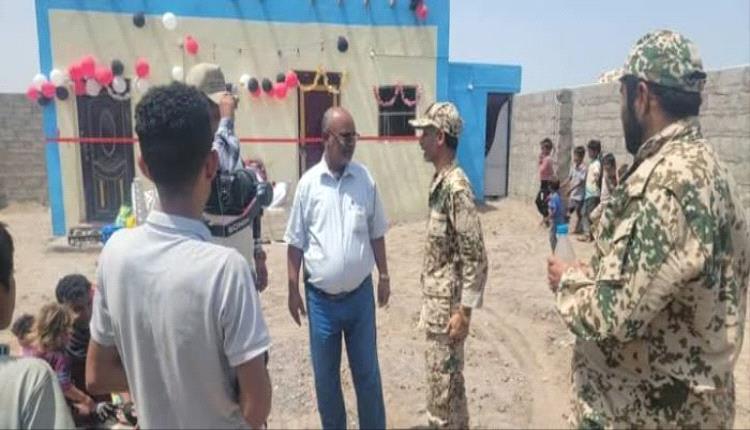 من قارعة الطريق إلى بيت العمر.. صالح يفي بوعده ويمنح مسكن متكامل لمواطن من ذوي الاحتياجات