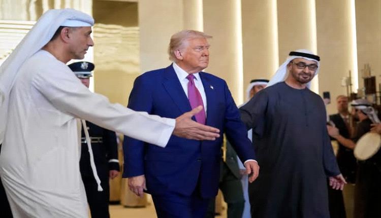 ترمب يصل إلى الإمارات ومحمد بن زايد في مقدمة مستقبليه