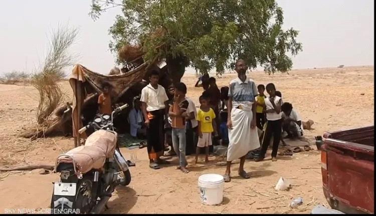 الحوثيون يهجرون قرية في حجة لتحويلها إلى ثكنة عسكرية