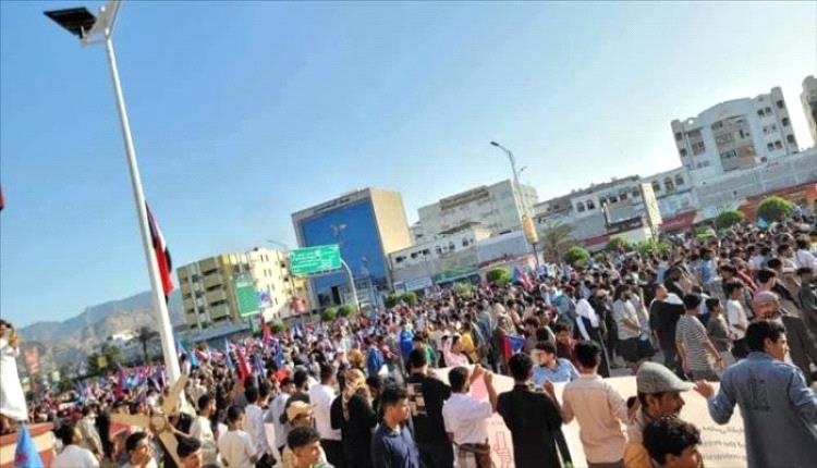 رواية أمنية لما حدث في ساحة العروض