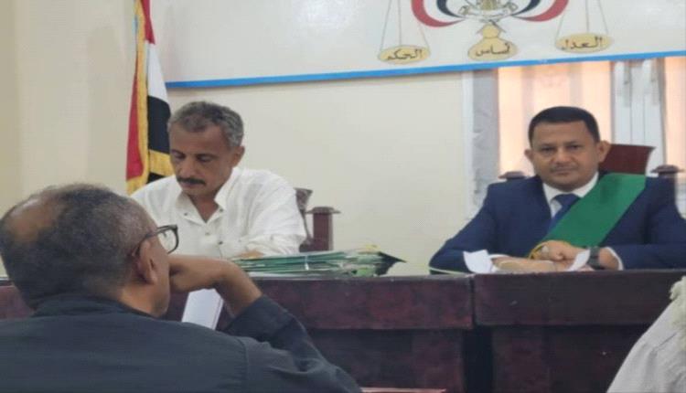 محكمة الخوخة تقضي باستعادة الأراضي المنهوبة وأحقية الهيئة في امتلاكها