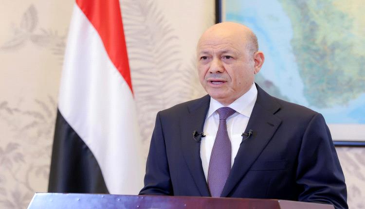 رئيس مجلس القيادة يفتح النار على الماضي: لا وحدة بالهيمنة... والجنوب في قلب أي تسوية قادمة