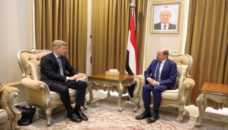 الحكومة اليمنية تطالب المبعوث الأممي بتعزيز قدراتها لمواجهة احتياجات المواطنين