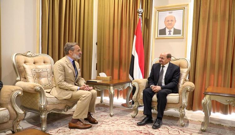 الزنداني يدق ناقوس الخطر الإنساني: تعاون يمني-أممي لإنقاذ الملايين من شبح المجاعة
