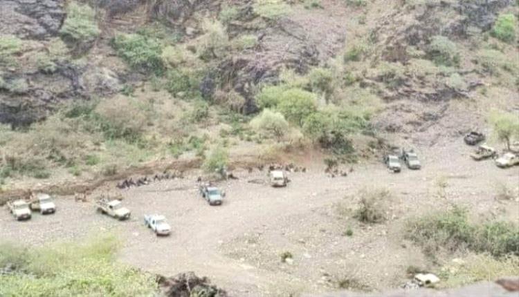 مسؤولون حوثيون ينهبون شبكة الكهرباء شمال صنعاء.. أسماء