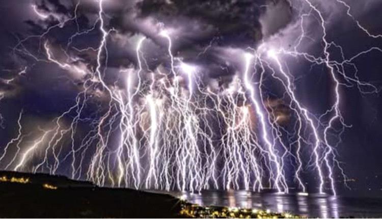مصر.. صواعق رعدية تحصد أرواح 3 أشخاص في محافظة البحيرة