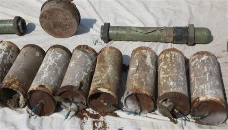 العثور على مخزن ألغام وصواريخ حوثية بعد 8 سنوات من تحرير الخوخة