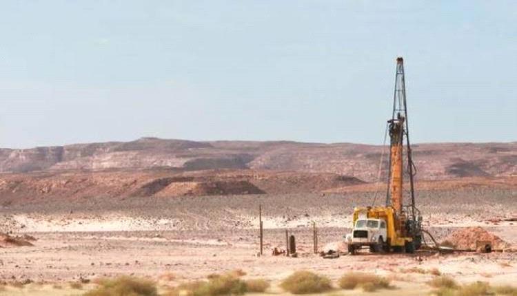 مصر تعلن اكتشاف بئر غاز جديدة في الصحراء العربية