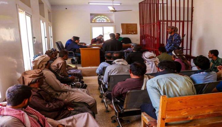 المحكمة العسكرية بشبوة تصدر حكمًا بالإعدام جندي أدين بجريمة قتل