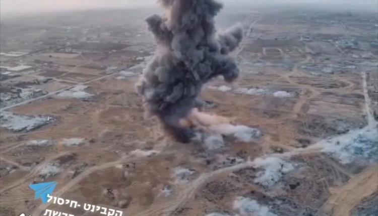 غارات إسرائيلية مكثفة وعنيفة على شرق خان يونس وغزة 