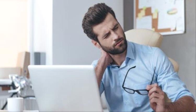 عادات يومية خاطئة تضر بصحة الإنسان.. تعرف عليها 