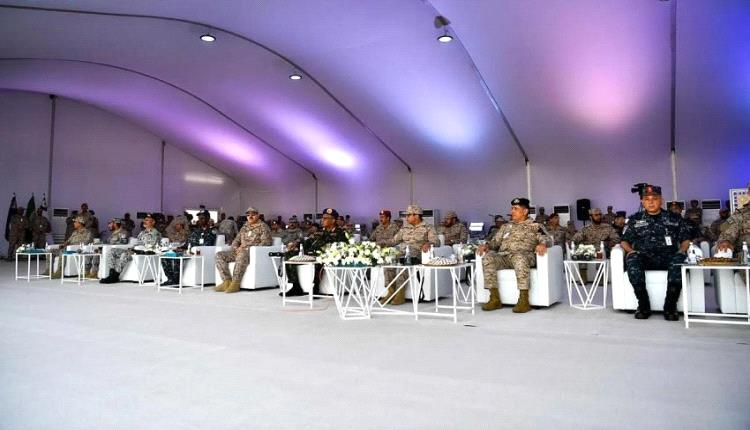 اليمن في قلب التحالف البحري.. اختتام مناورات "الموج الأحمر 8" بردع إقليمي ورسالة قوة من جدة