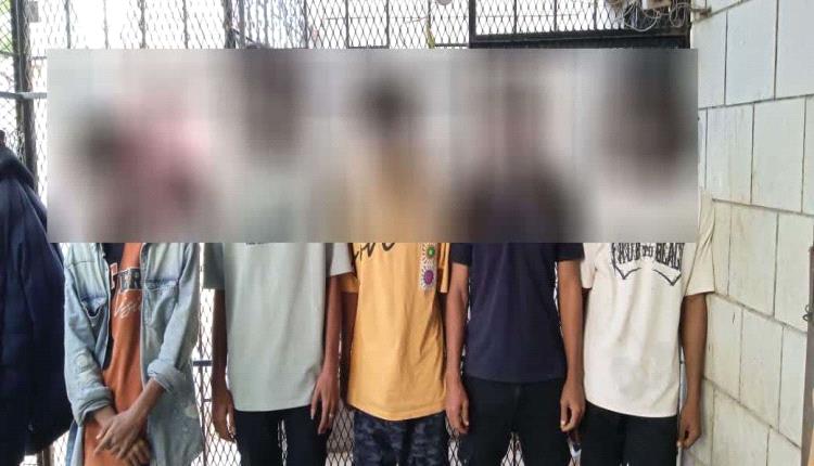 أمن عدن يلقي القبض على 5 متهمين بحوزتهم مخدرات