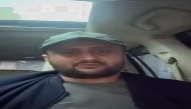 أول ظهور علني لـ"أمجد خالد" في صنعاء.. أعلن رسمياً انضمامه للحوثيين ويدعوهم لاحتلال عدن
