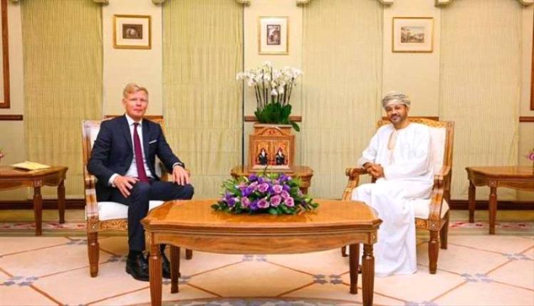 غروندبرغ يختتم زيارة لمسقط بعد لقاء الحوثيين ومسؤولين عُمانيين