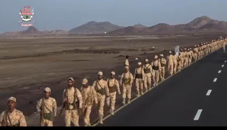 قوات العمالقة الجنوبية تنفذ مسيرًا عسكريًّا لرفع جاهزيتها القتالية 