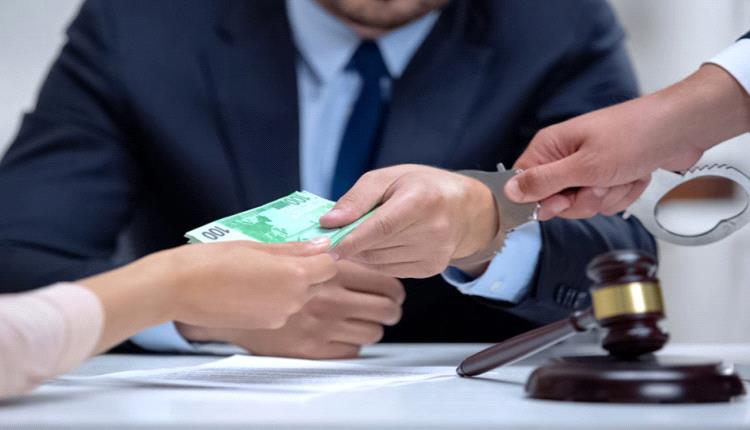 الخراز يصدر تحذير هام: مستشارون مزيفون يعبثون داخل مؤسسات الدولة لخدمة أجندات خطيرة