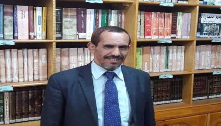 رسالة مؤلمة من داخل معتقلات صنعاء.. محامي مخفي يسأل نقابته: هل ما زلنا على البال؟