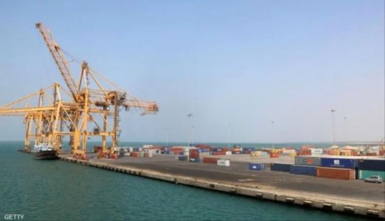 كارثة حقيقية للسكان في مناطق الحوثي.. موانئ الحديدة تسجّل أدنى مستوى للواردات